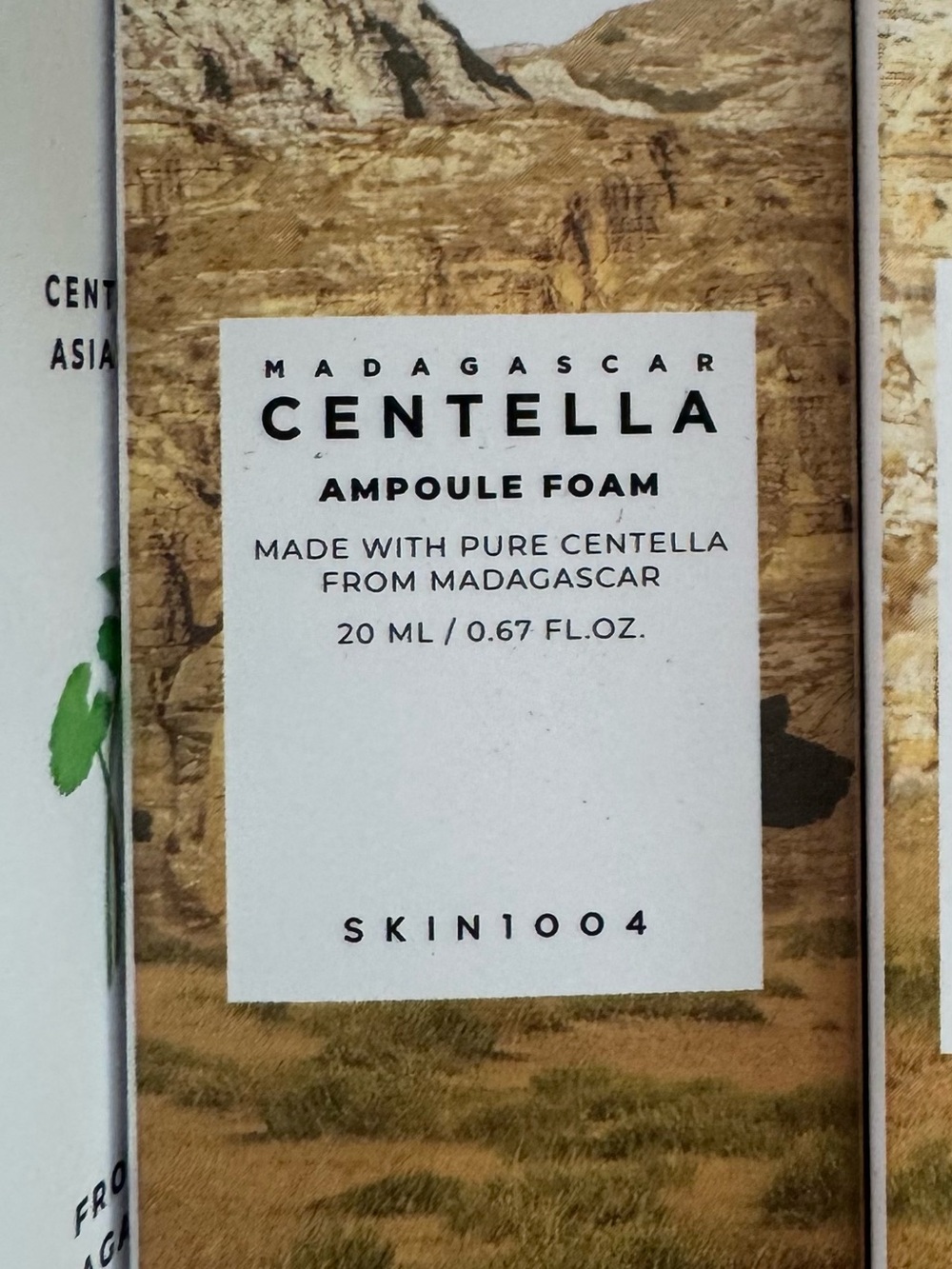 Madagascar Centella Ampoule Foam - White
